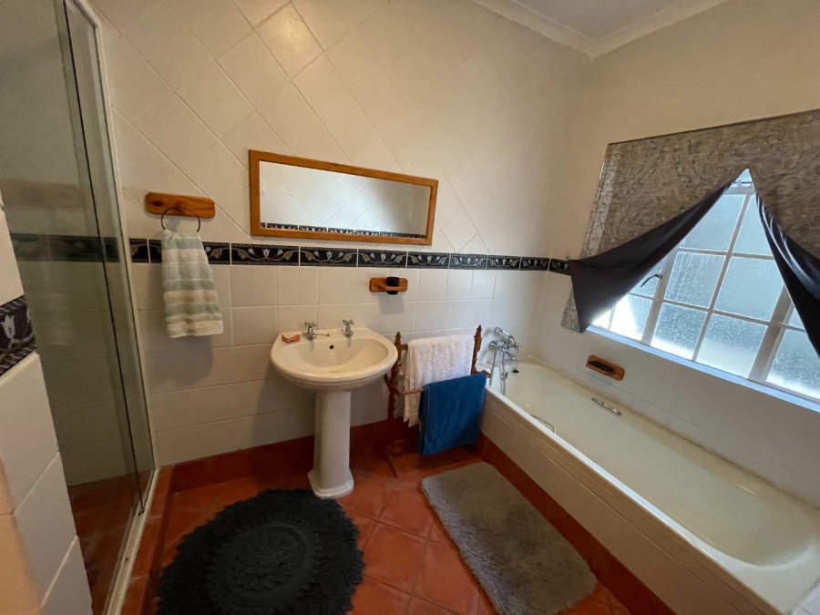 4 Bedroom Property for Sale in Park West Free State